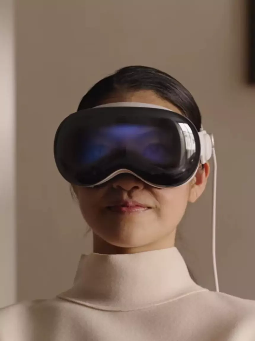 Apple's Vision Pro - On the Head